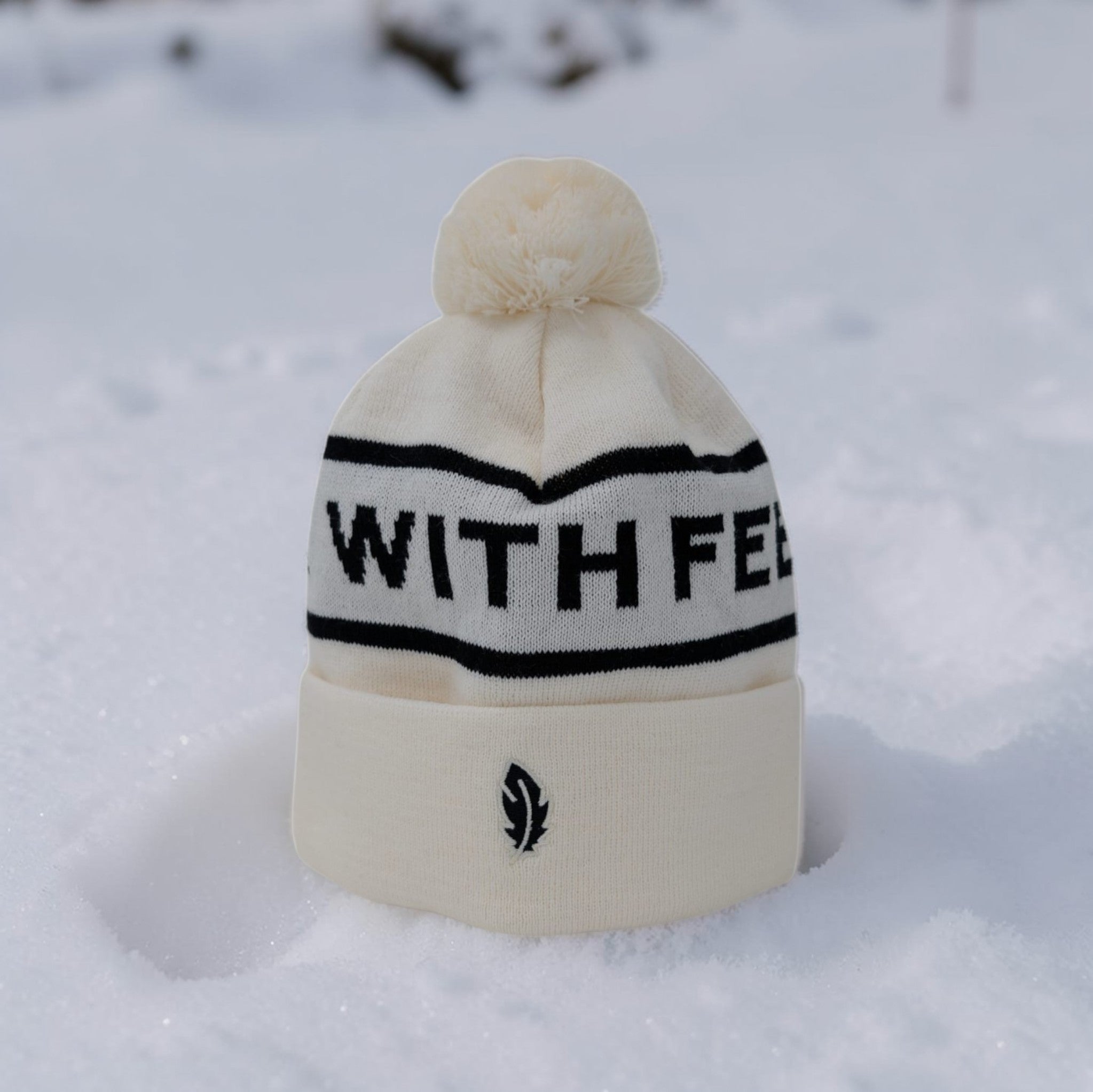 Signature - Classic PomPom Beanie